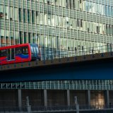 Londra’da Elizabeth Line Yatırım Fırsatları: Değer Kazanan Bölgeler ve Stratejik Avantajlar