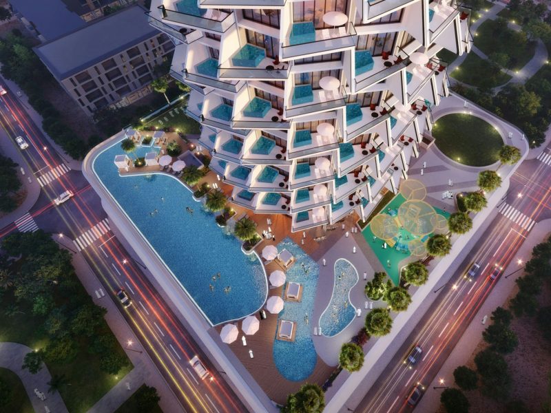 Binghatti Royale swimming pool deck